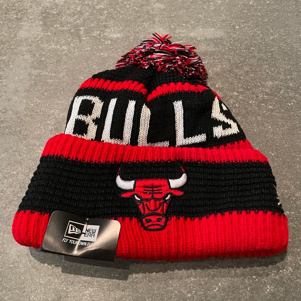PRICE IS FIRM Brand new Chicago Bulls beanie